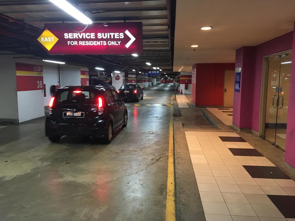 Rainbow Service Suite At Times Square Kuala Lumpur Bagian luar foto