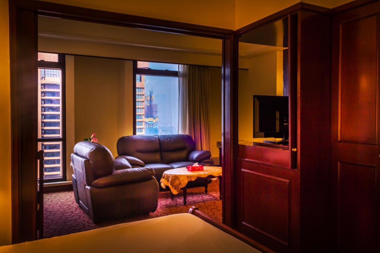 Rainbow Service Suite At Times Square Kuala Lumpur Bagian luar foto