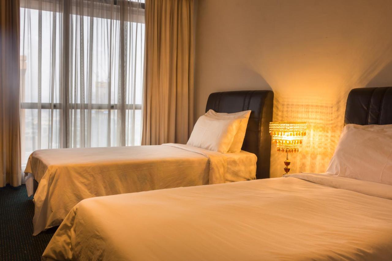 Rainbow Service Suite At Times Square Kuala Lumpur Bagian luar foto