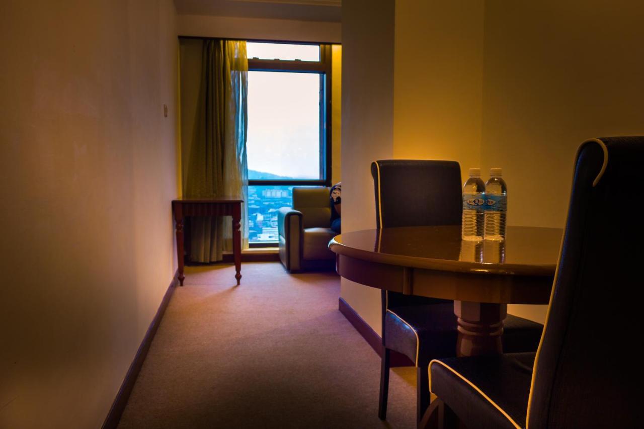 Rainbow Service Suite At Times Square Kuala Lumpur Bagian luar foto